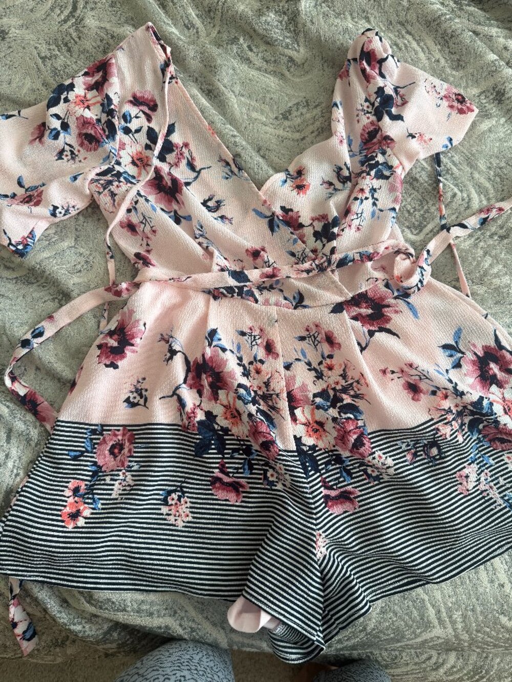 Floral Pink & Navy Romper – Ruffle Sleeves – Boutique Style - Size S